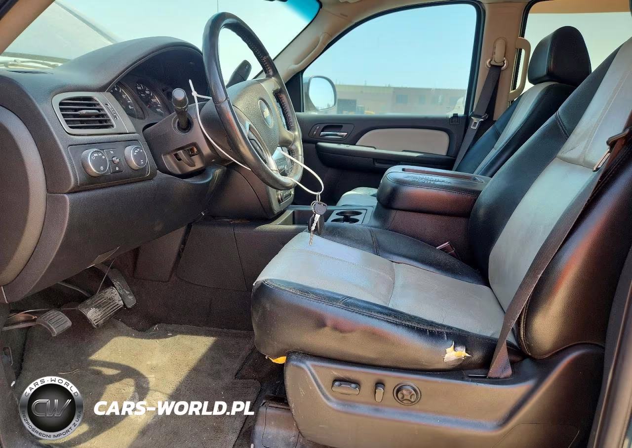 2007 Chevrolet Avalanche K1500 VIN:3GNFK12327G272869 - 7