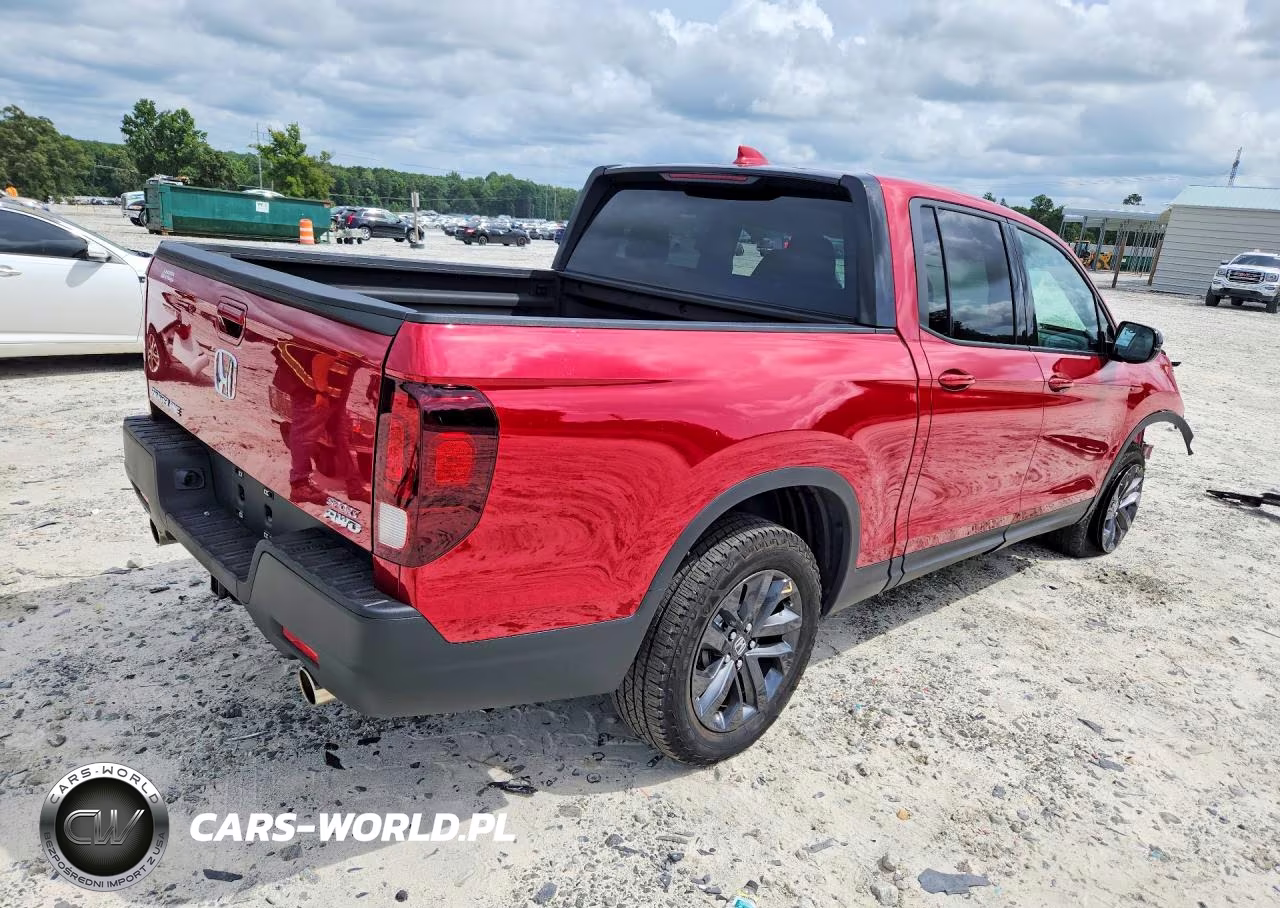 2021 Honda Ridgeline Sport VIN:5FPYK3F12MB009120 - 3