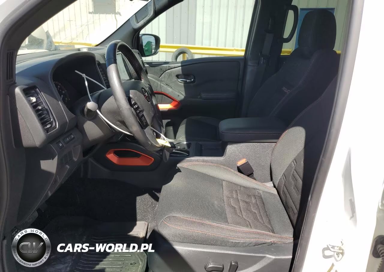 2023 Nissan Frontier Pro-4X VIN:1N6ED1EK9PN673521 - 7