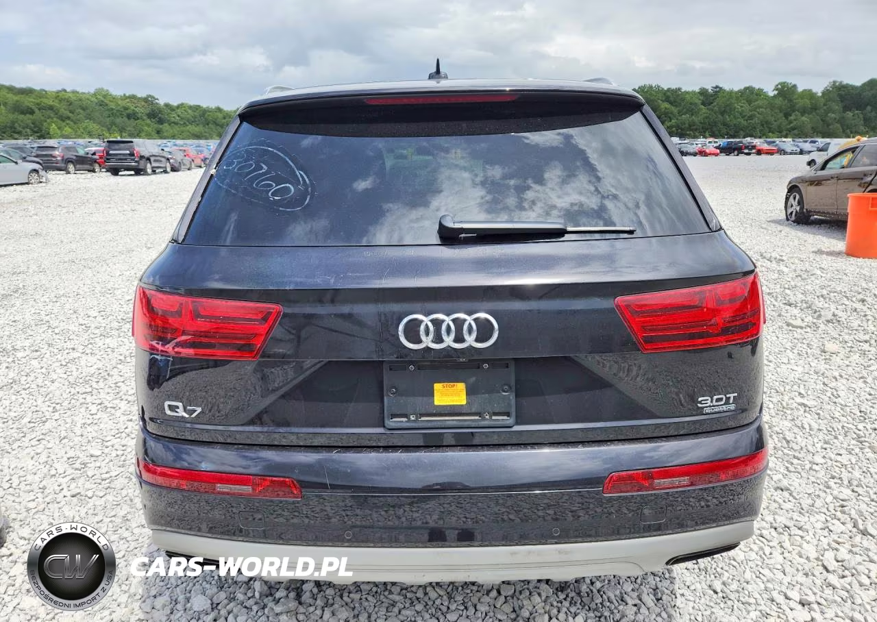 2017 Audi Q7 Prestige VIN:WA1VAAF79HD024082 - 6