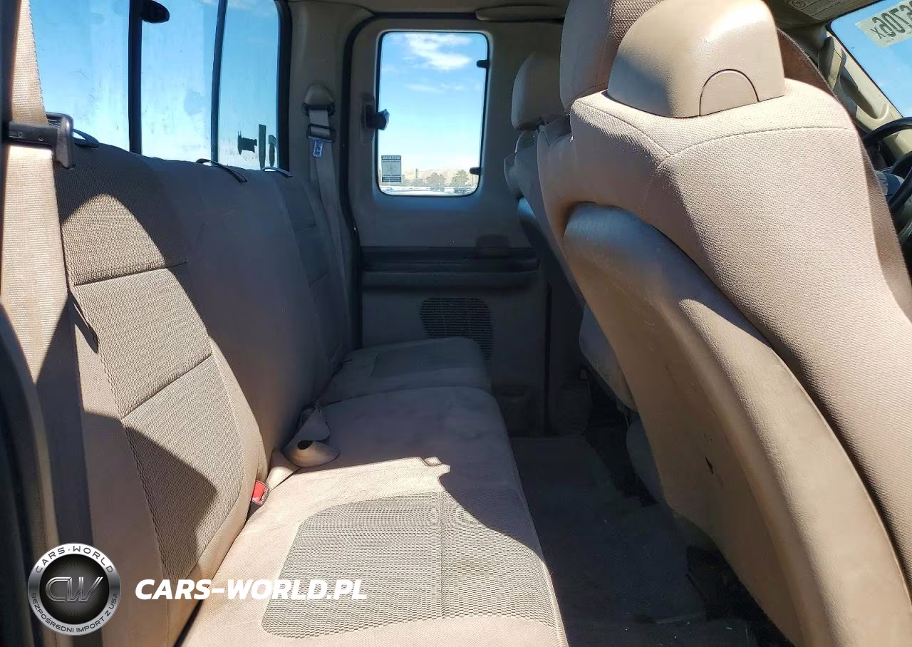 2005 Ford F250 Super Duty VIN:1FTSX21P05EB21584 - 10