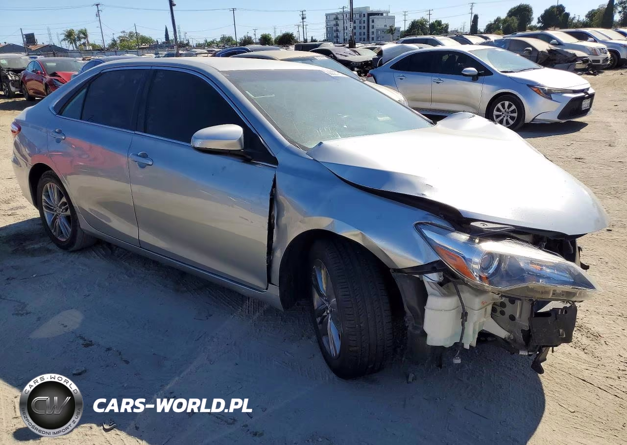 2016 Toyota Camry VIN:4T1BF1FK2GU134660 - 4