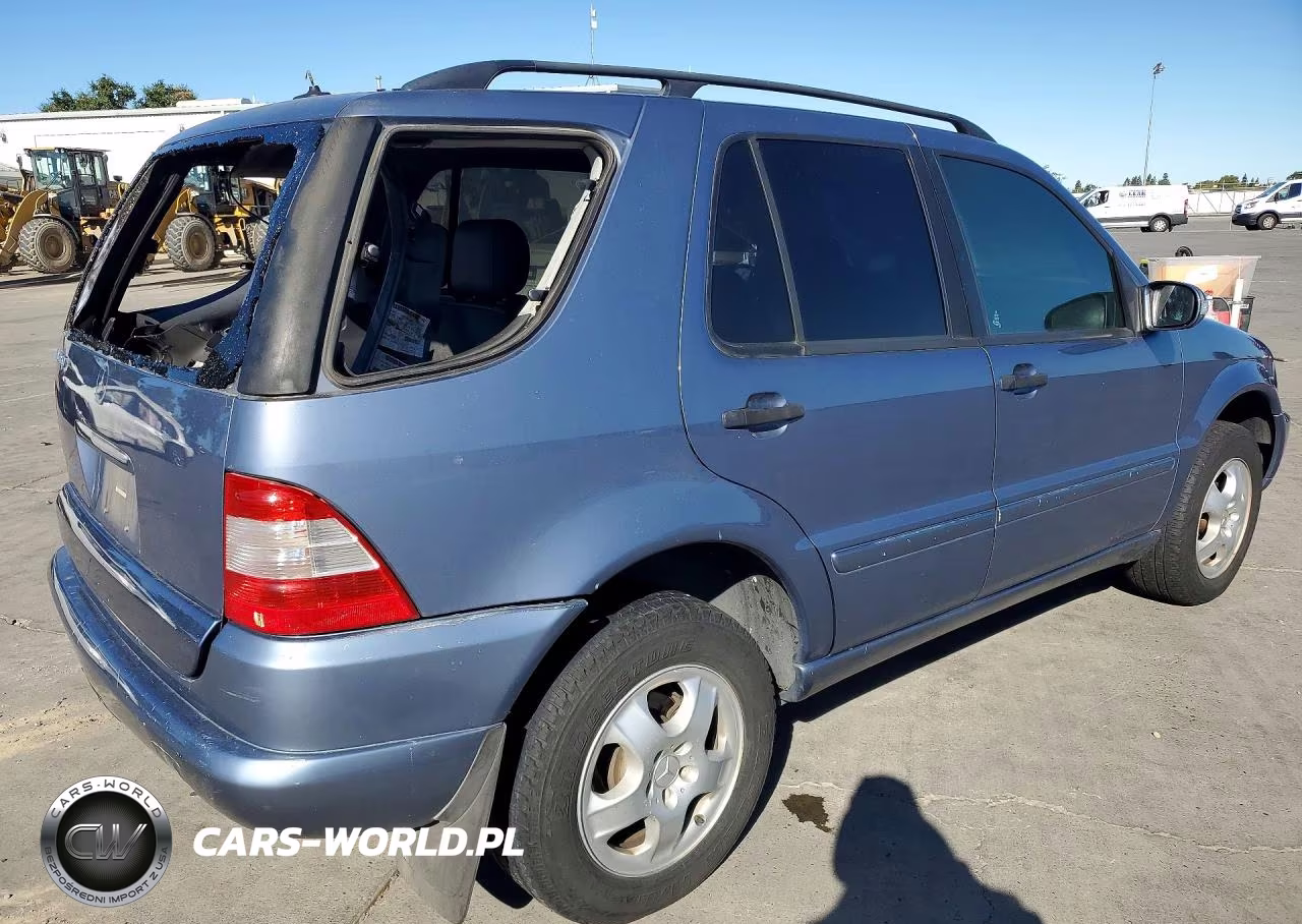 2004 Mercedes-Benz Ml 350 VIN:4JGAB57E64A477900 - 3
