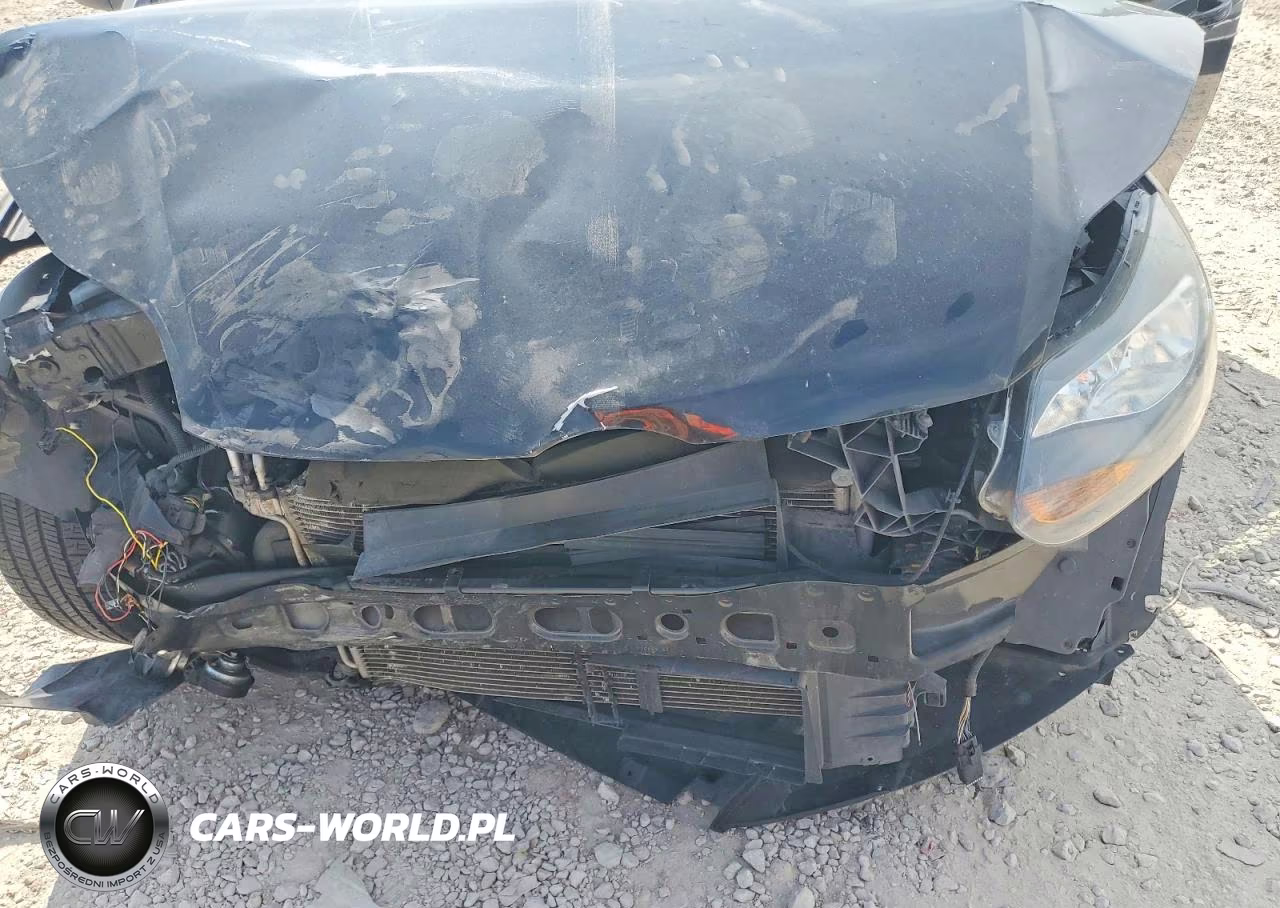 2013 Ford Focus Titanium VIN:1FADP3J27DL262607 - 11
