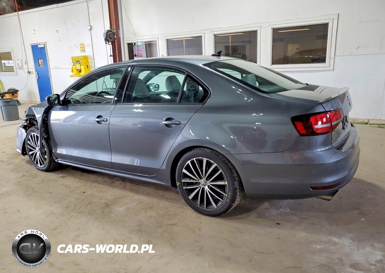 2016 Volkswagen Jetta Sport VIN:3VWD17AJ0GM371548 - 2