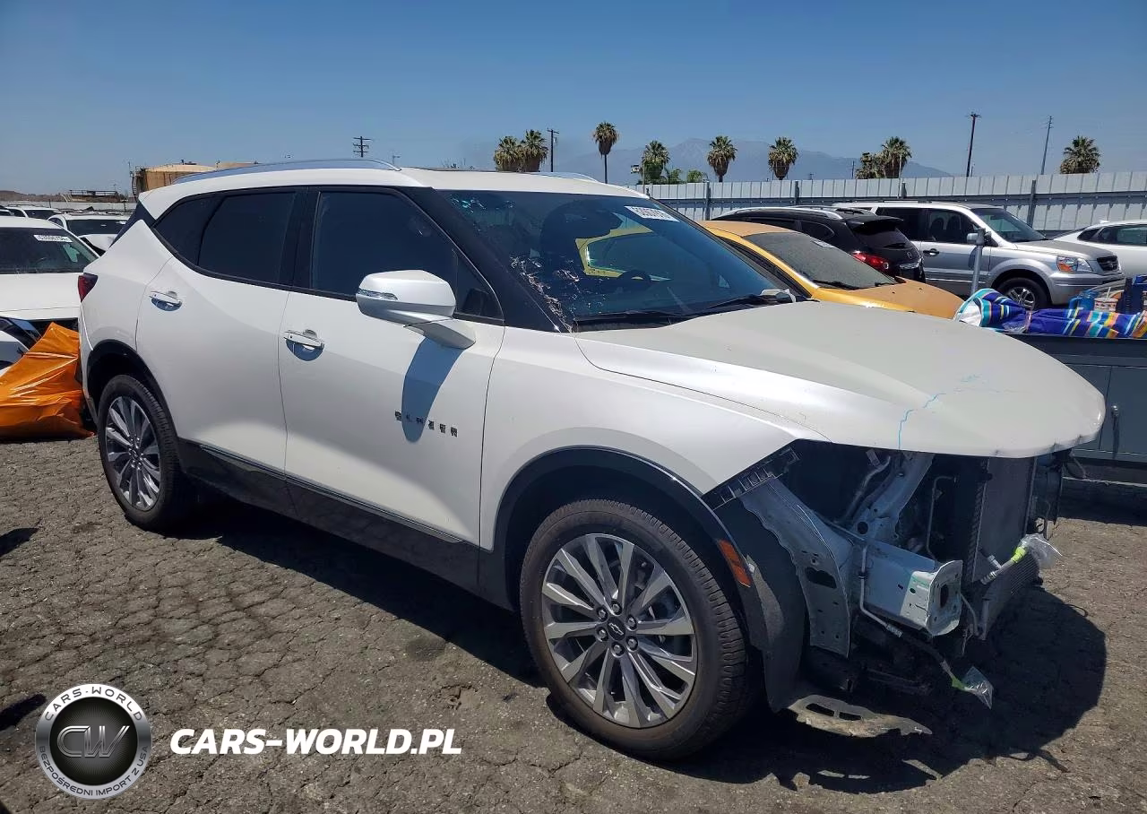 2022 Chevrolet Blazer Premier VIN:3GNKBLRS0NS134829 - 4