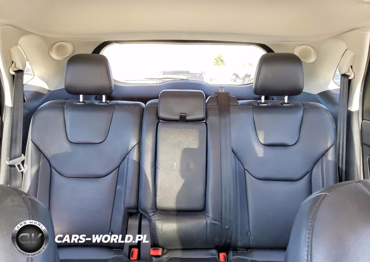 2016 Ford Edge Titanium VIN:2FMPK4K90GBC09996 - 10