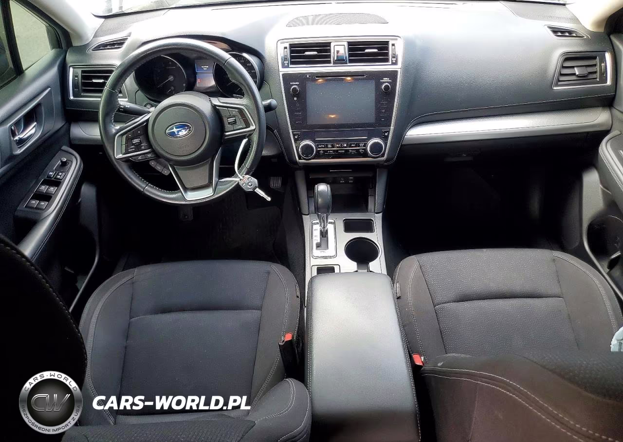 2018 Subaru Legacy 2.5I Premium VIN:4S3BNAC65J3008479 - 8