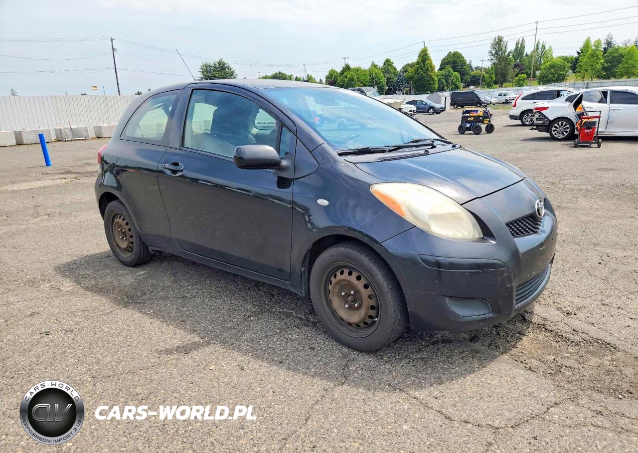 2011 Toyota Yaris Base VIN:JTDJT4K38B5334132 - 4