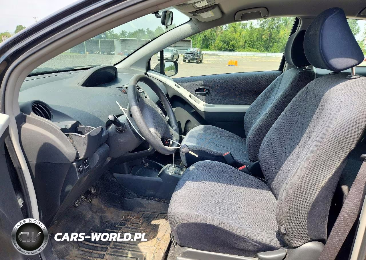 2011 Toyota Yaris Base VIN:JTDJT4K38B5334132 - 7