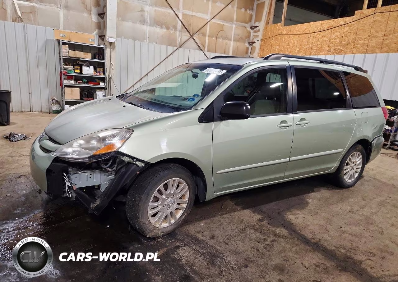 2008 Toyota Sienna Le
