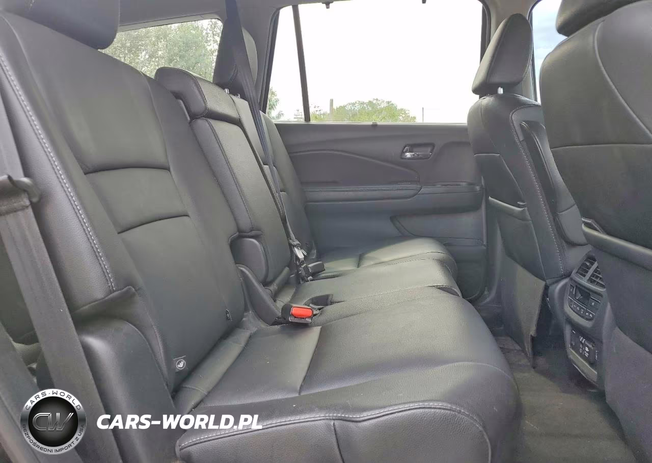 2022 Honda Pilot Touring VIN:5FNYF5H99NB014716 - 11