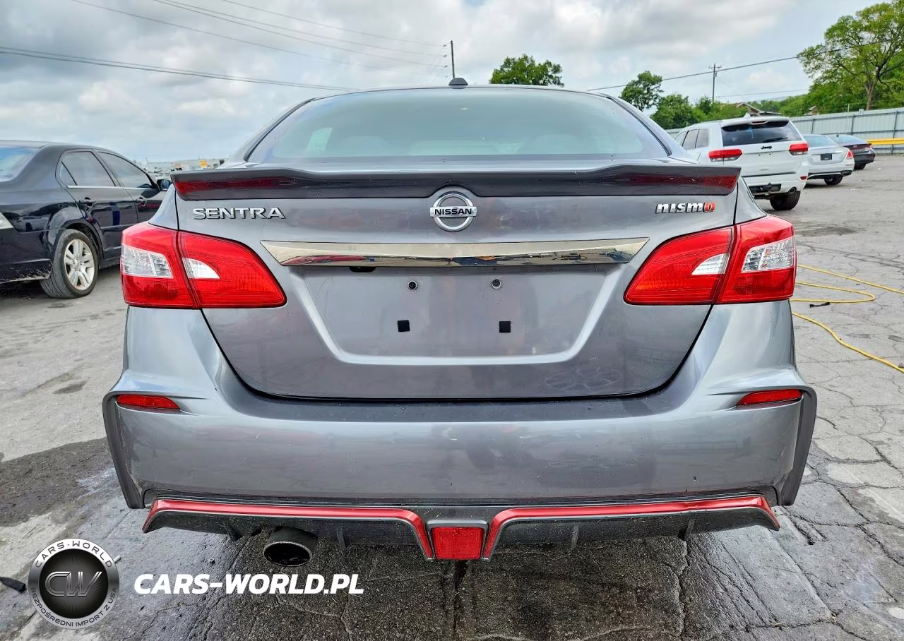 2017 Nissan Sentra Nismo VIN:3N1CB7AP6HY370885 - 6