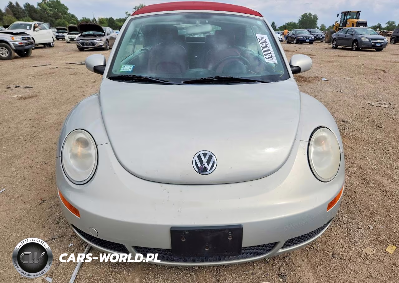 2009 Volkswagen New Beetle Blush Edition VIN:3VWSF31Y29M410979 - 5