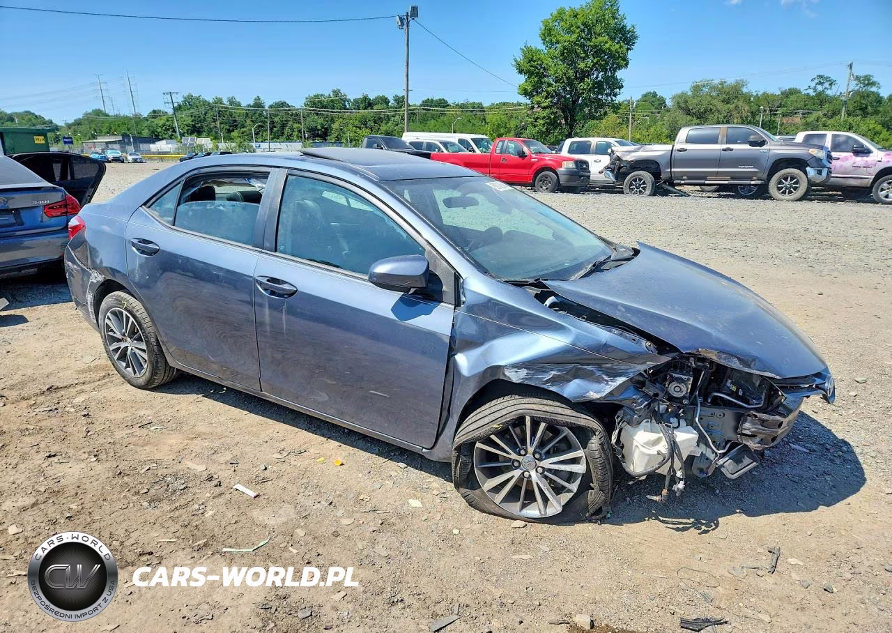 2016 Toyota Corolla Le Premium VIN:2T1BURHE7GC565301 - 4