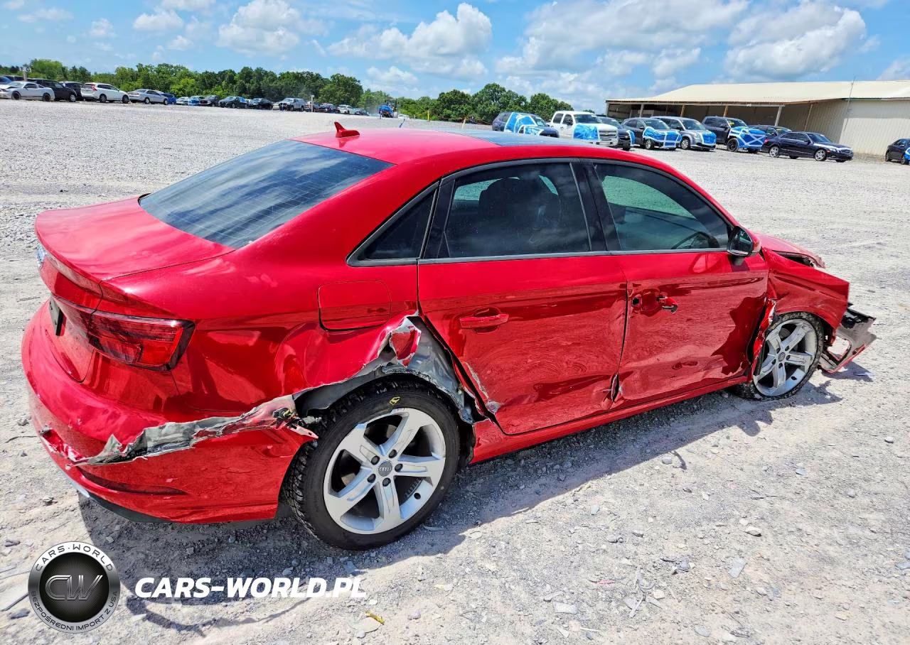 2017 Audi A3 Premium VIN:WAUAUGFF2H1023439 - 3