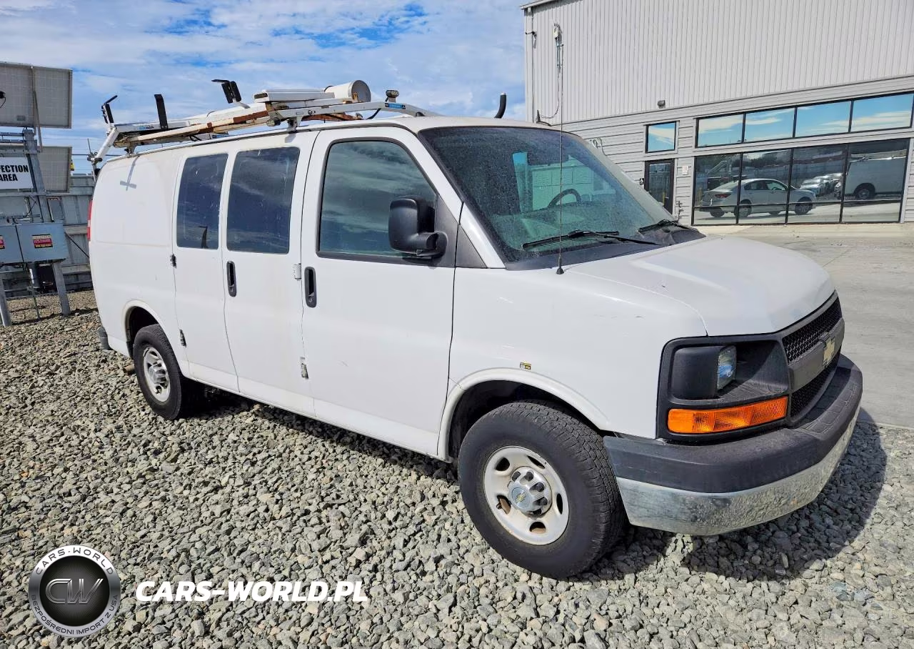 2014 Chevrolet Express 2500 Cargo Utility - Service Van VIN:1GCWGFCB9E1119690 - 4