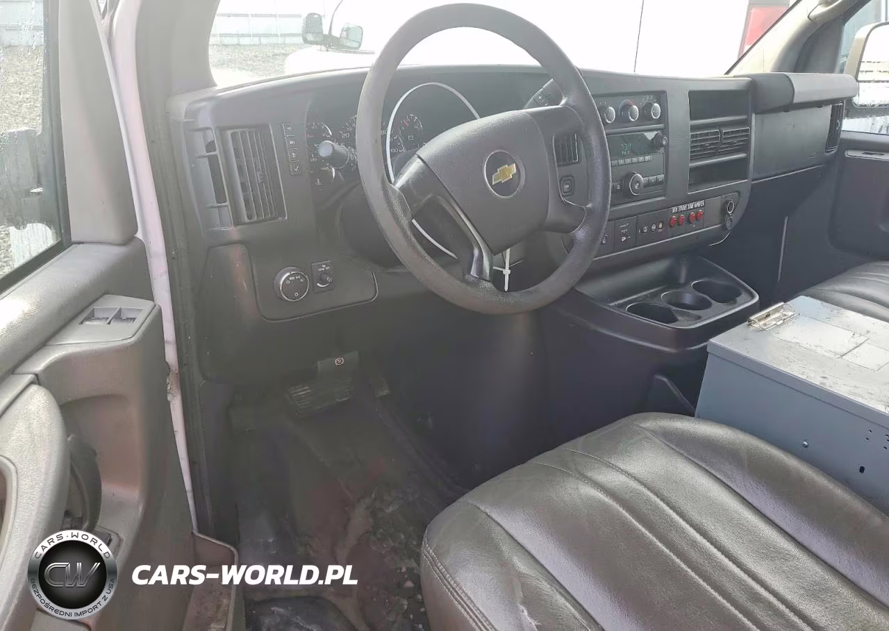 2014 Chevrolet Express 2500 Cargo Utility - Service Van VIN:1GCWGFCB9E1119690 - 8
