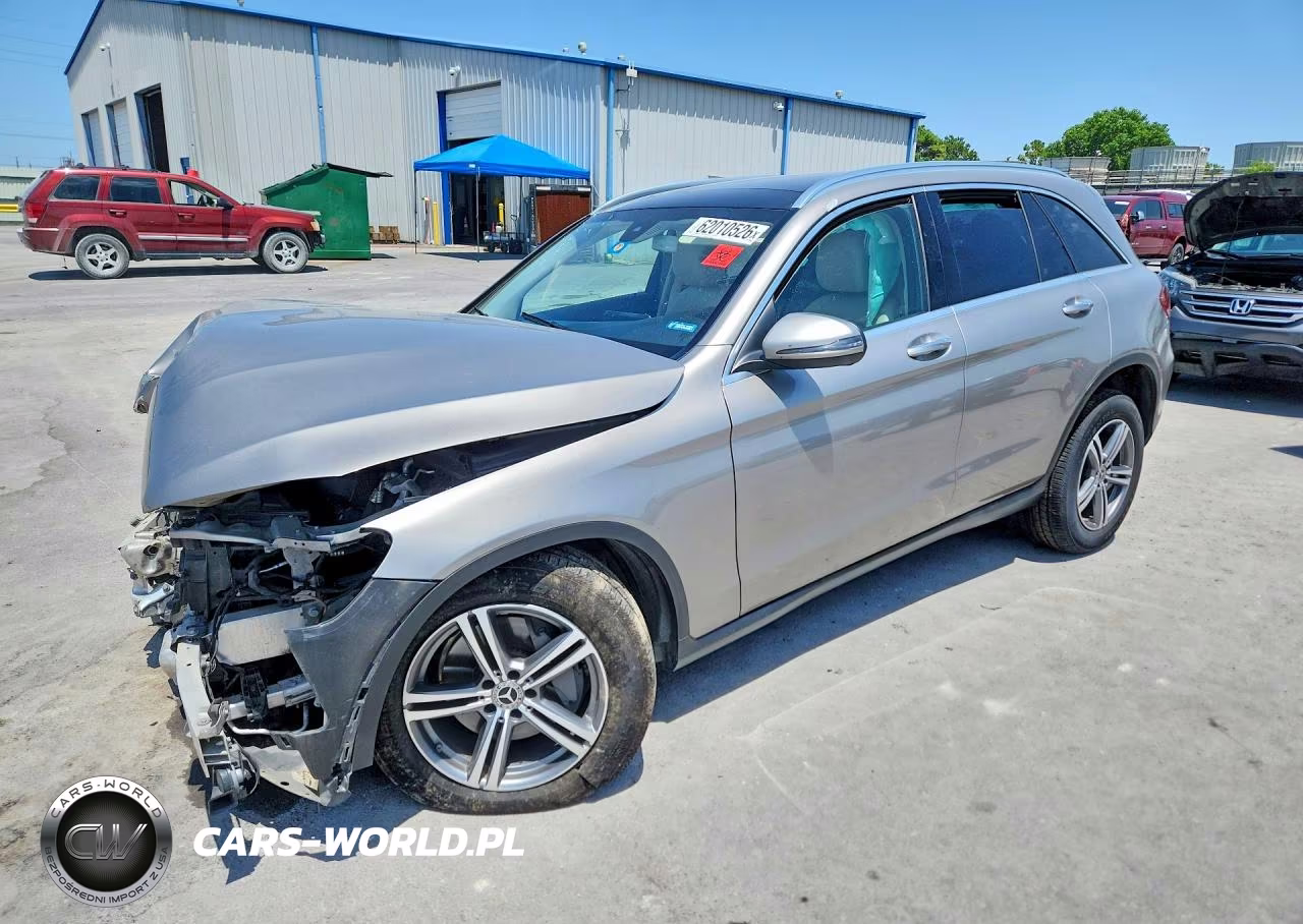2020 Mercedes-Benz Glc 300