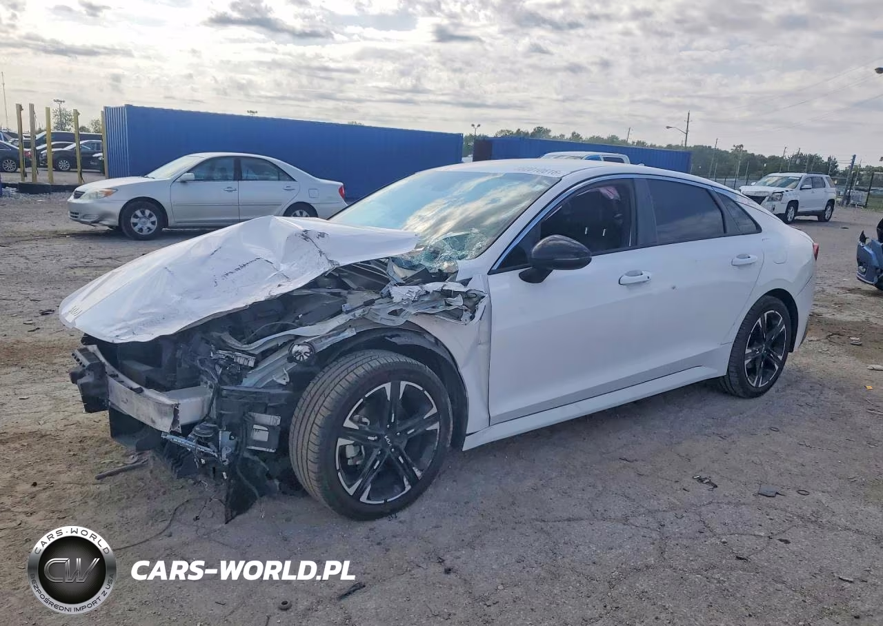 2022 Kia K5 Gt Line – zdjęcie 1 z 13