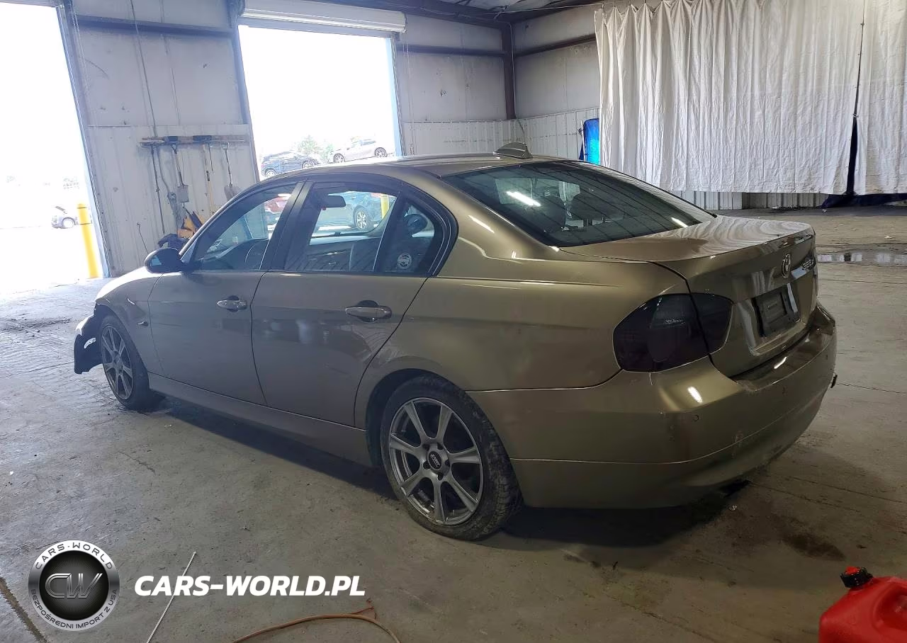 2007 BMW 328 Xi VIN:WBAVC93547KX55754 - 2