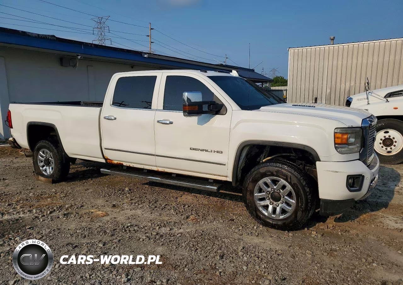 2015 GMC Sierra K3500 Denali VIN:1GT424E88FF638262 - 4