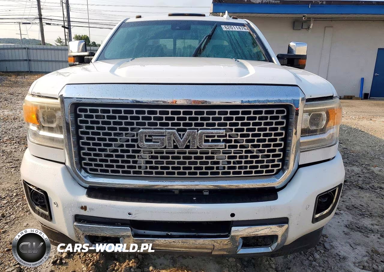 2015 GMC Sierra K3500 Denali VIN:1GT424E88FF638262 - 5