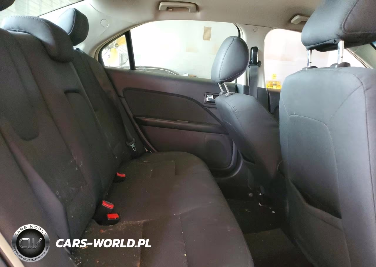 2012 Ford Fusion Se VIN:3FAHP0HA4CR147797 - 10