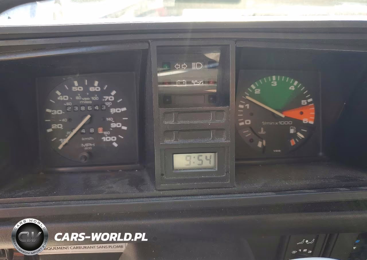 1990 Volkswagen Vanagon Campmobile VIN:WV2ZB0256LG116424 - 9