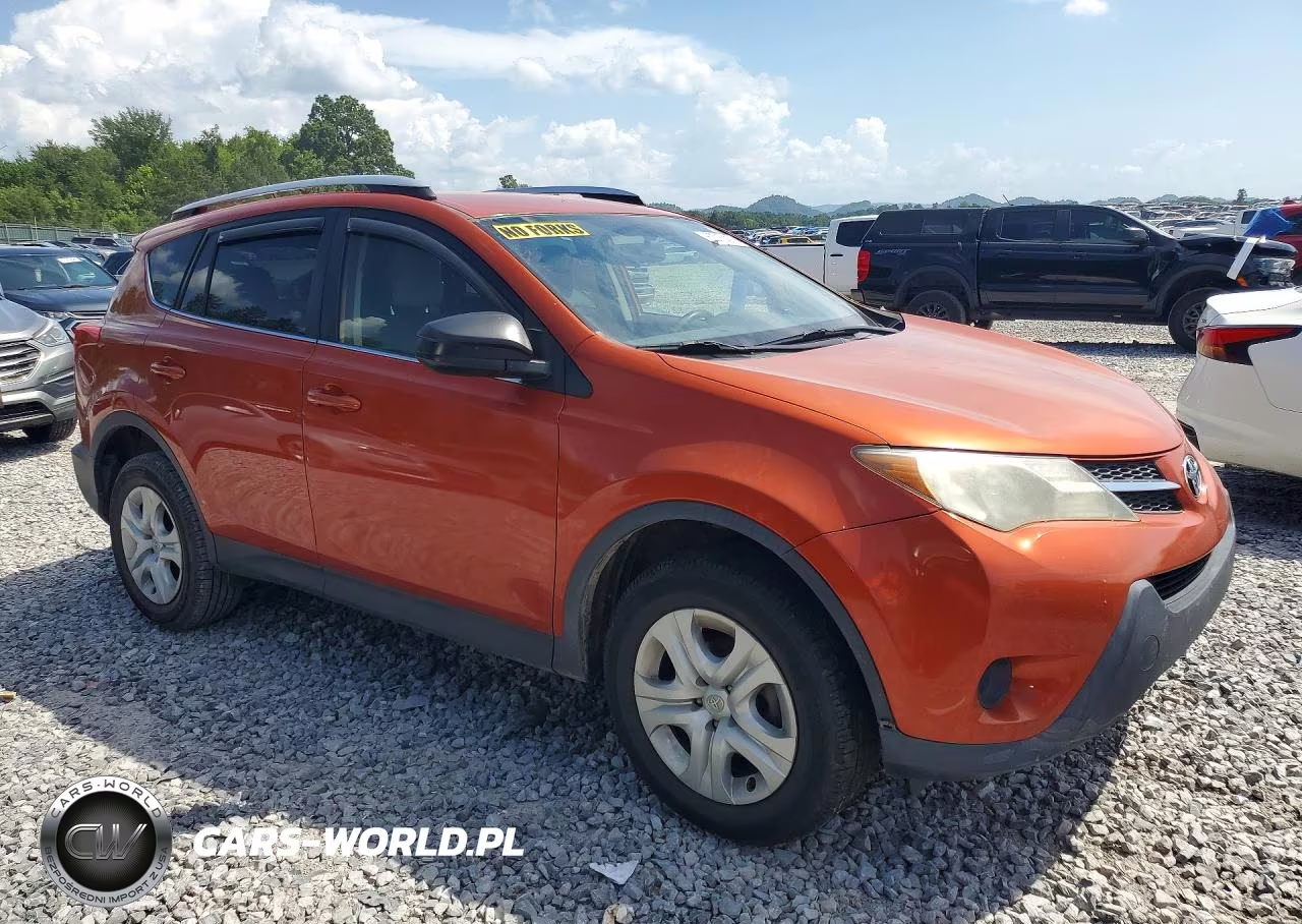 2015 Toyota Rav4 Le VIN:JTMBFREV3FD162321 - 4