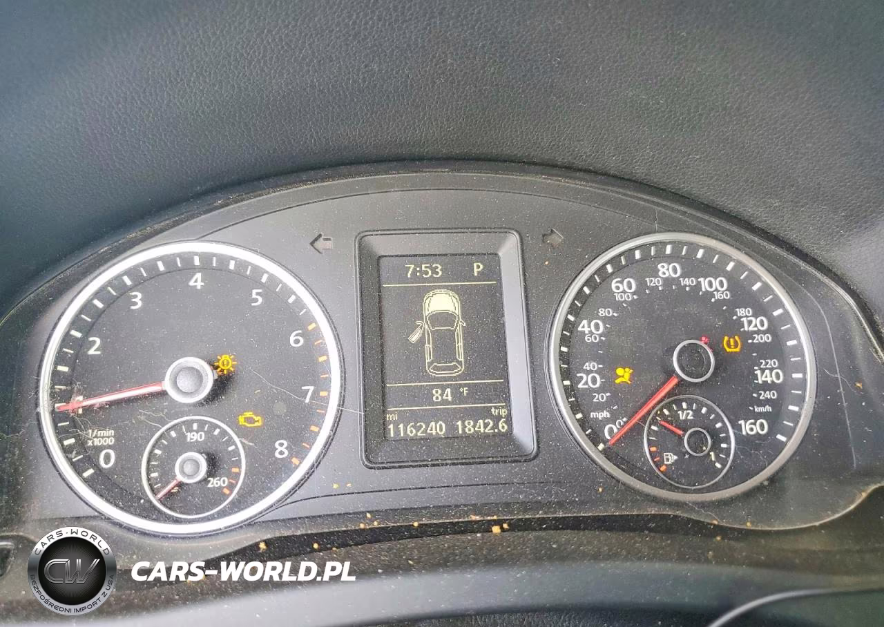 2015 Volkswagen Tiguan S VIN:WVGAV7AX9FW615657 - 9