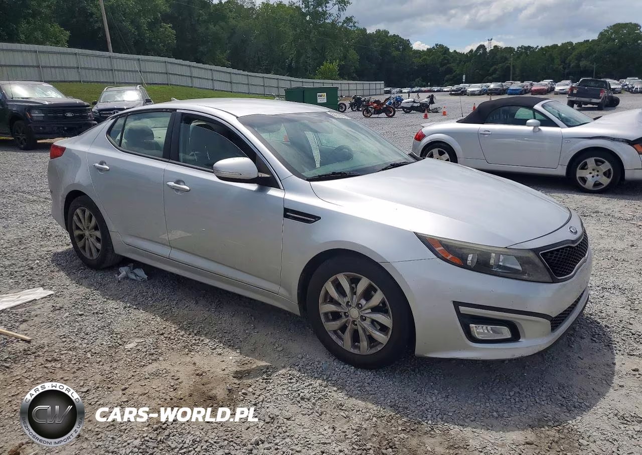 2015 Kia Optima Lx VIN:5XXGM4A77FG429715 - 4