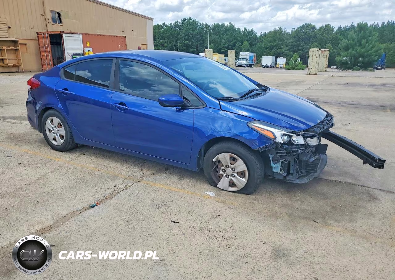 2018 Kia Forte Lx VIN:3KPFK4A71JE254980 - 4