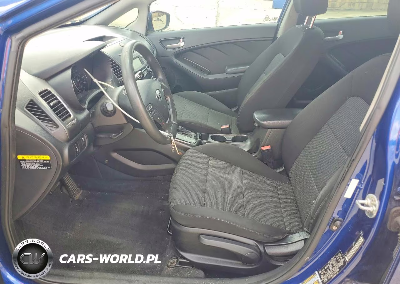 2018 Kia Forte Lx VIN:3KPFK4A71JE254980 - 7