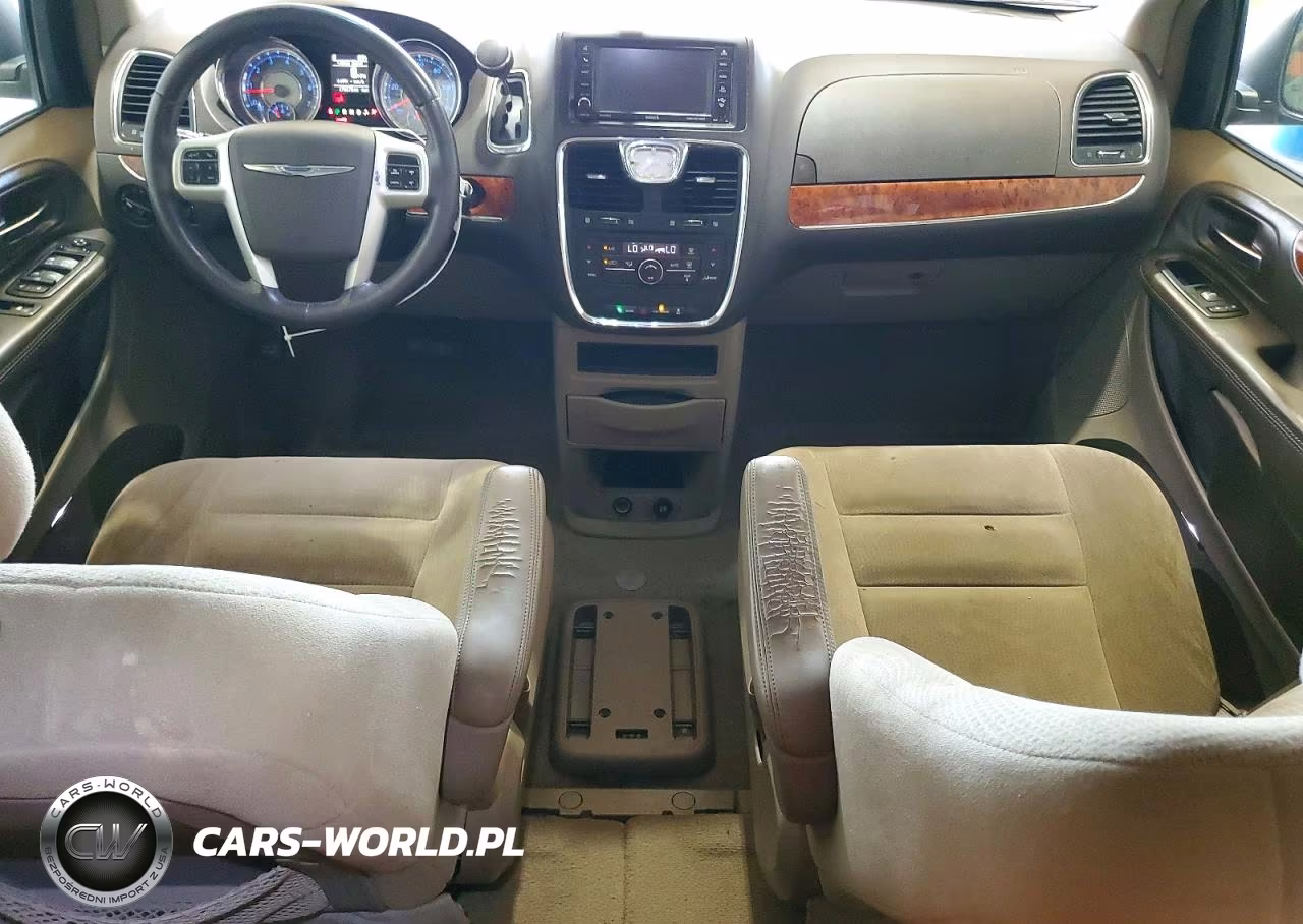 2016 Chrysler Town & Country Touring VIN:2C4RC1BG5GR283879 - 8