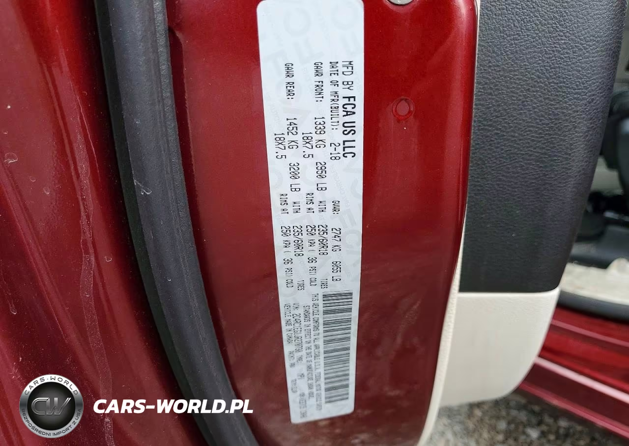 2018 Chrysler Pacifica Touring L Plus VIN:2C4RC1EG1JR270730 - 13