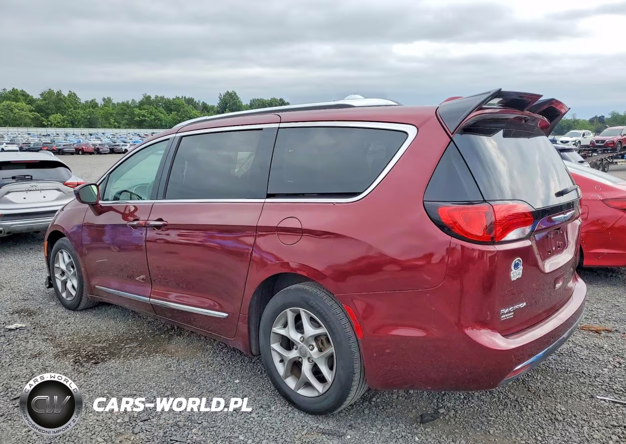 2018 Chrysler Pacifica Touring L Plus VIN:2C4RC1EG1JR270730 - 2