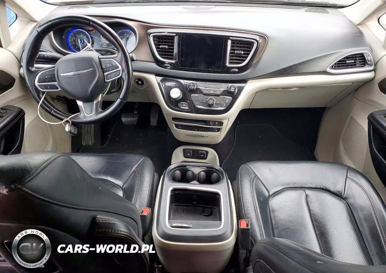 2018 Chrysler Pacifica Touring L Plus VIN:2C4RC1EG1JR270730 - 8