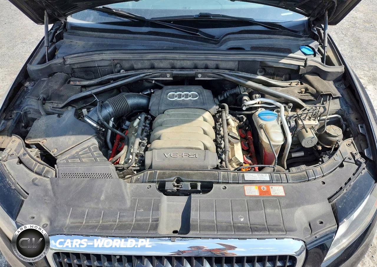 2010 Audi Q5 Premium VIN:WA1CKAFP5AA079172 - 12