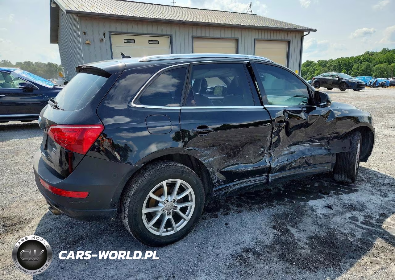 2010 Audi Q5 Premium VIN:WA1CKAFP5AA079172 - 3