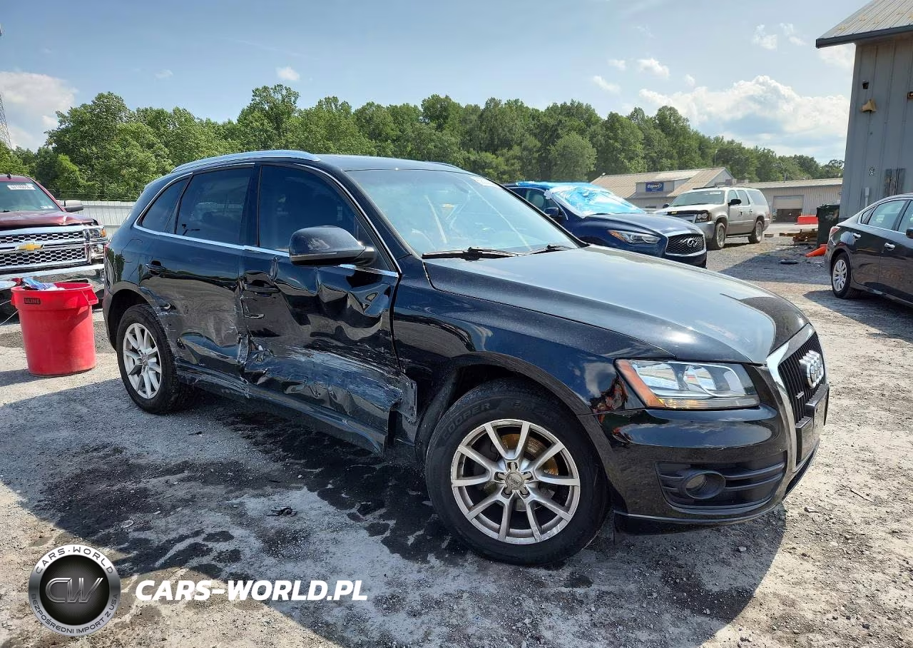 2010 Audi Q5 Premium VIN:WA1CKAFP5AA079172 - 4