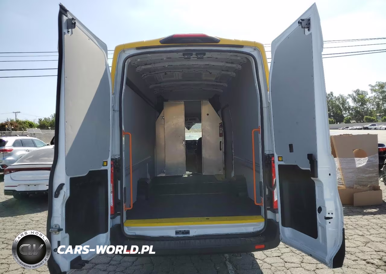 2023 Ford Transit T-350 Hd VIN:1FTBF8XG2PKB16419 - 10