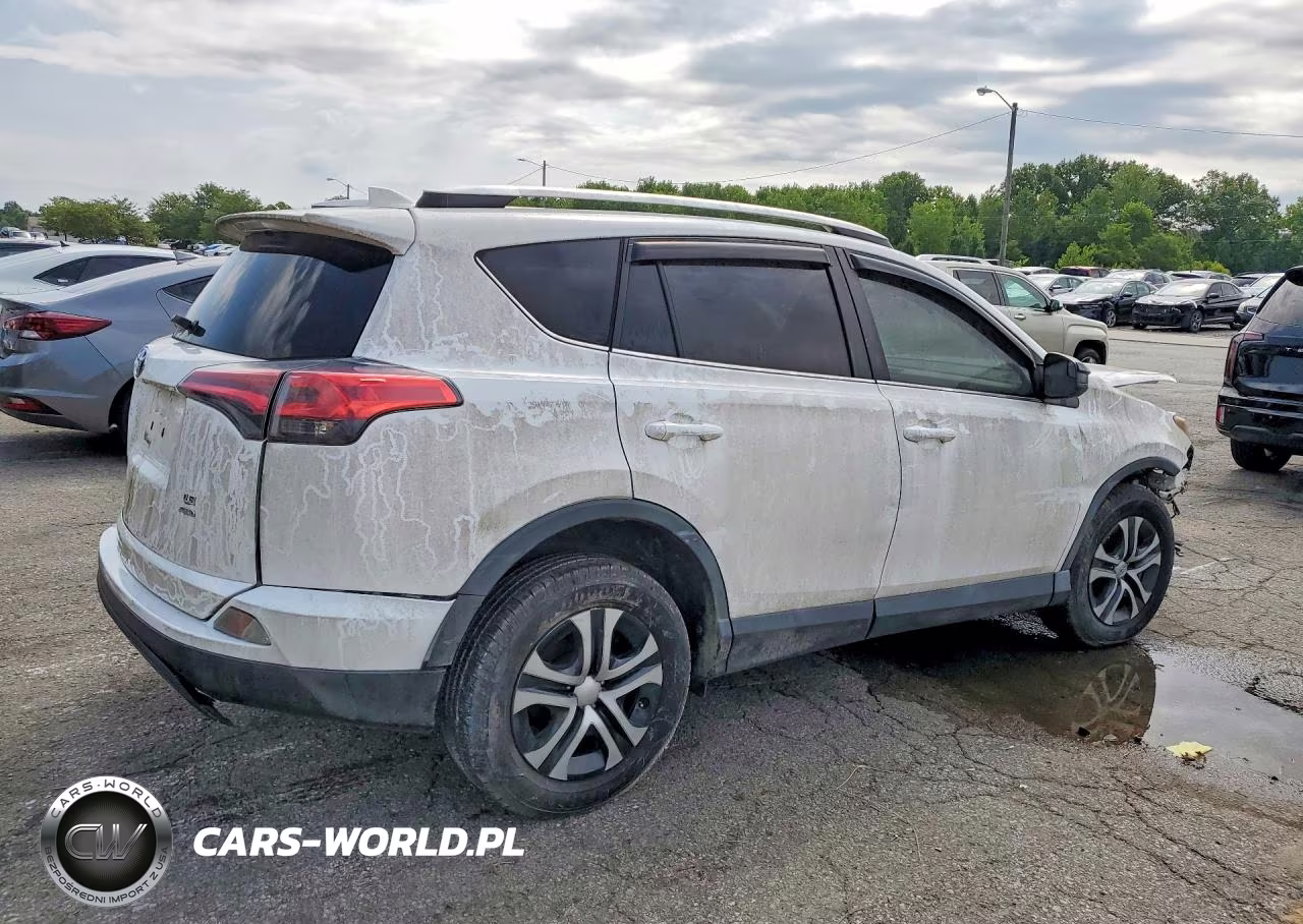 2016 Toyota Rav4 Le VIN:2T3BFREV2GW519718 - 3