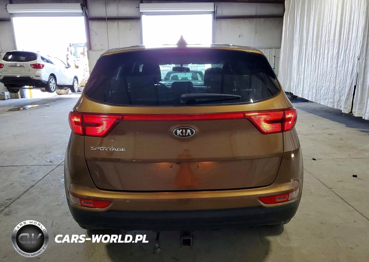 2018 Kia Sportage Lx VIN:KNDPMCAC6J7391922 - 6