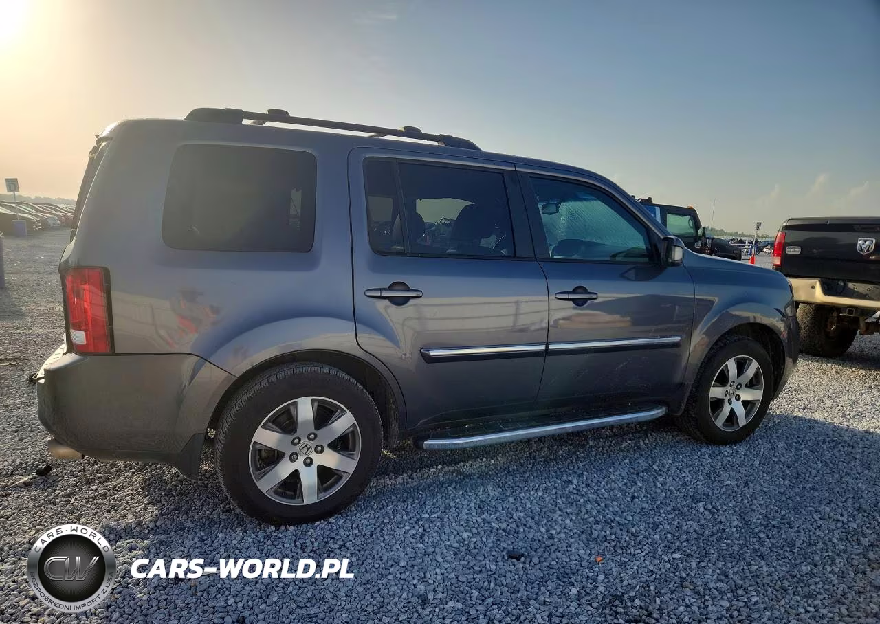 2014 Honda Pilot Touring VIN:5FNYF3H92EB002587 - 3