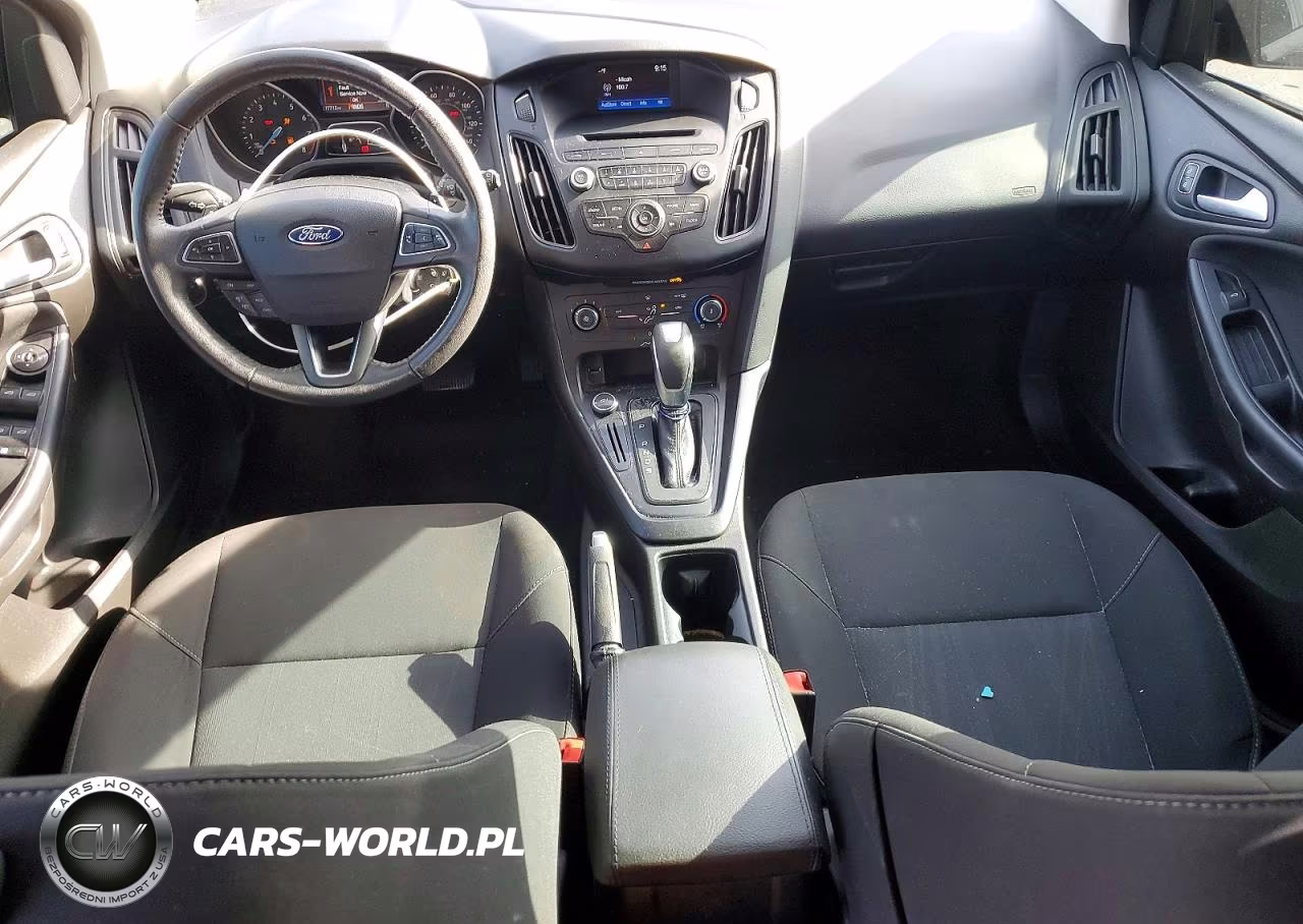 2016 Ford Focus Se VIN:1FADP3K21GL287893 - 8