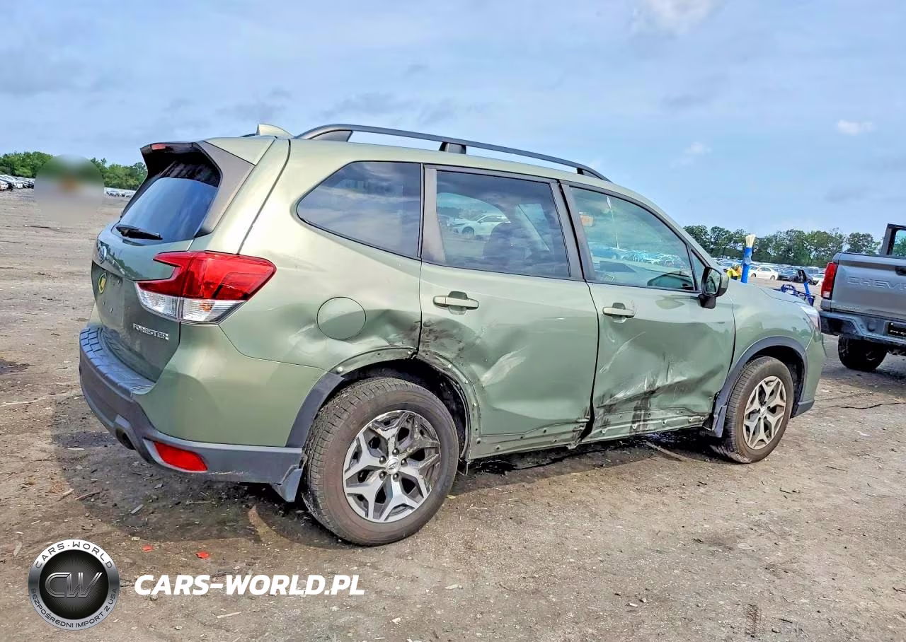2021 Subaru Forester Premium VIN:JF2SKAJC6MH522206 - 3