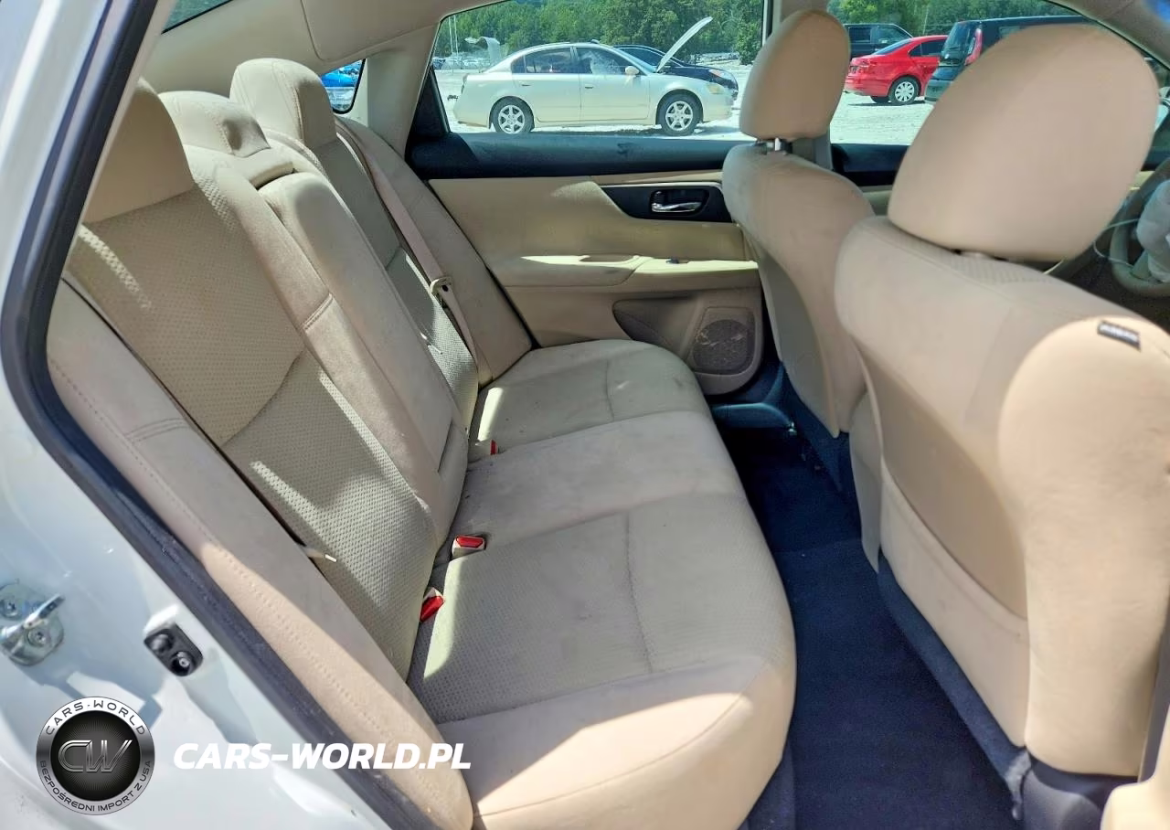 2015 Nissan Altima 2.5 S VIN:1N4AL3AP7FC102661 - 10