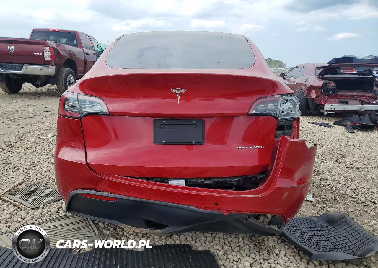 2021 Tesla Model Y VIN:5YJYGDEEXMF285548 - 6
