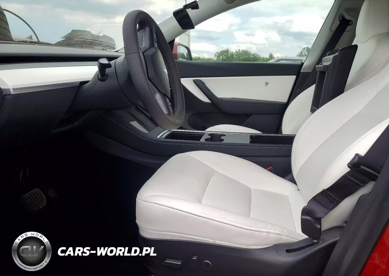 2021 Tesla Model Y VIN:5YJYGDEEXMF285548 - 7